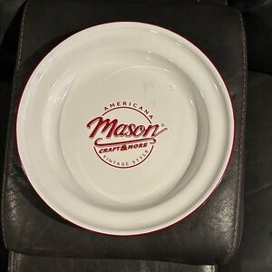 Mason Americana Red and White Plate